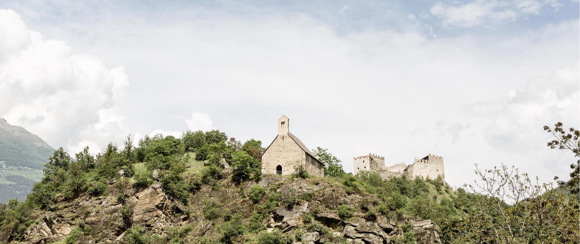 St. Stephen castle chapel