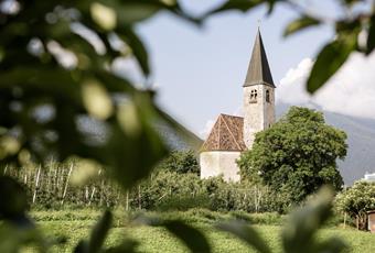 Unsere Liebe Frau auf dem Bühel (Our Lady on the Hill)