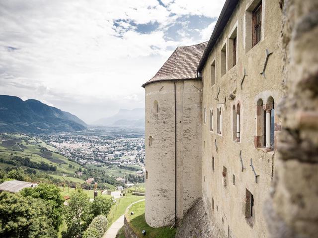 Schloss Tirol castle