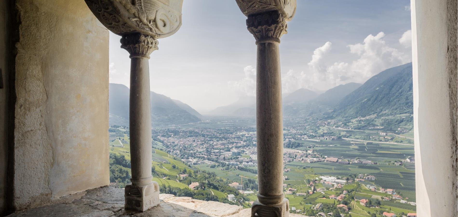 Schloss Tirol castle