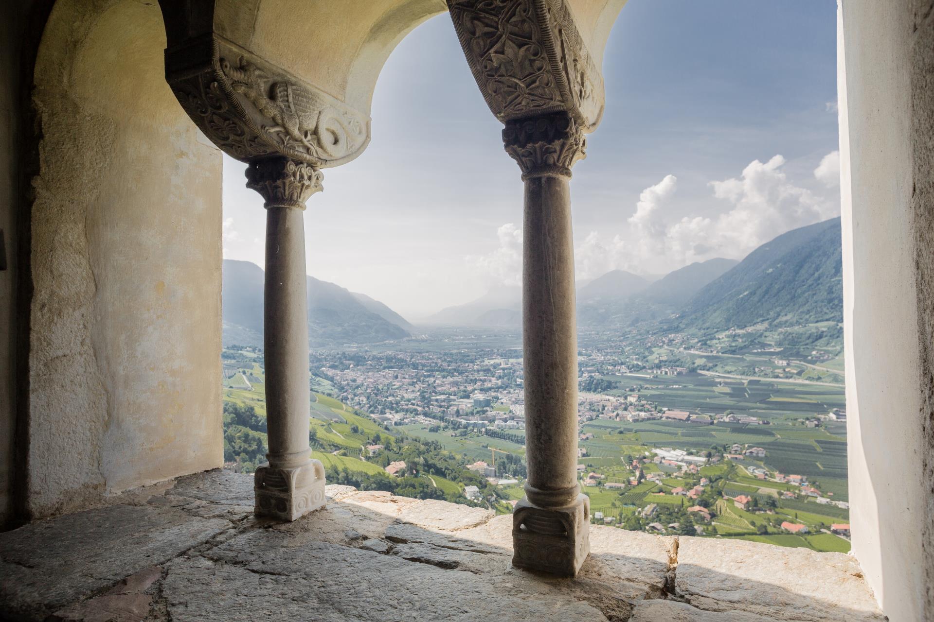 Schloss Tirol castle