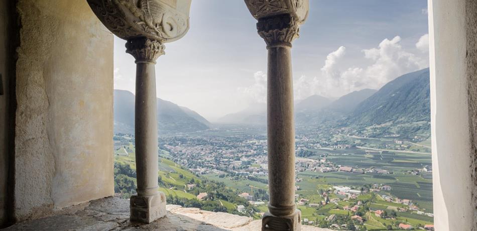 Schloss Tirol castle